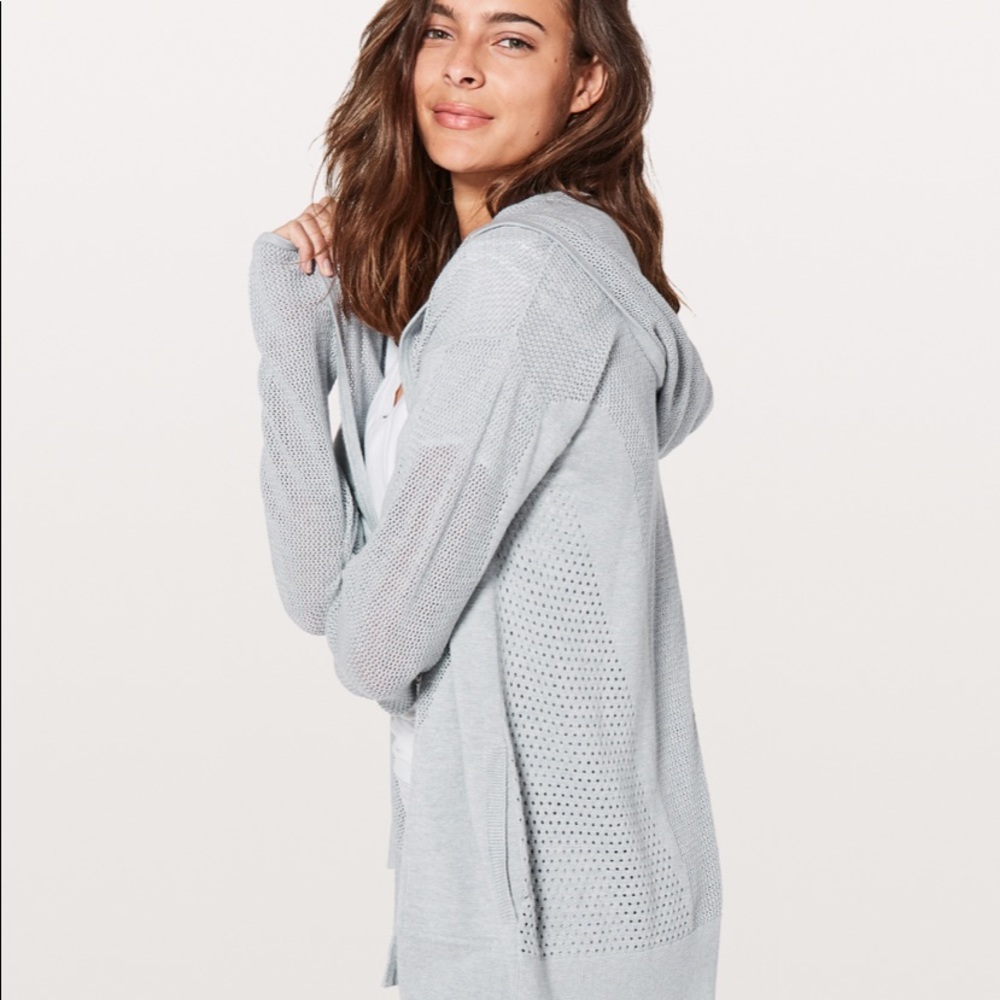 Lululemon Still Movement Wrap